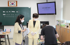 대구시교육감, 대명동 5개 특수학교 여름계절학교 방문