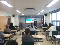 전남 화순공공도서관 자녀 독서교육 학부모 강연회 성료  
