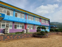 경북 화북초, 여름방학 중 석면교체/도색/화단 공사 완료