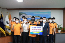 여수교육지원청, 여수소방서에 의무소방원 위문금 전달