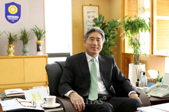 안양대 제12대 총장에 박노준 총장 연임