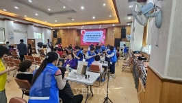대구공업대 헤어디자인과, 달서구 노인 종합 복지관 장수사진&리마인드웨딩 봉사