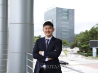 강릉 가뭄 속, 가톨릭관동대 동문 정의헌 대표 생수 트럭 몰고 달려왔다 
