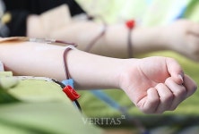 가톨릭관동대 사회복지학전공 전성주 학생 100회 헌혈 앞두고 귀감