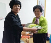 우아1동 통장협의회 경로당 위문활동