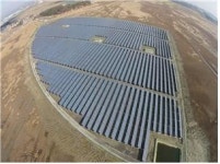 새만금 내 중국기업 태양광 발전시설 준공