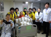 전주 효자3동 해바라기봉사단, 엠마오 사랑병원에 특별한 선물