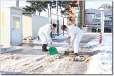 유진섭 정읍시의장 AI방역 현장 근무