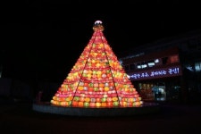 무주군, 부처님 오신 날 기념 점등식 개최