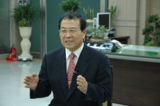 AI 발생하자 가축 면역증강사업 주목