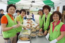 전주 덕진구 사랑의울타리봉사단, 경로단 어르신 영양찰밥 봉사