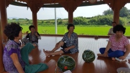 정읍 소성면 어르신 건강한 여름나기 수박 나눔 행사