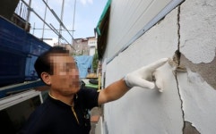 공사현장 인근 균열, 주민과 갈등 증폭