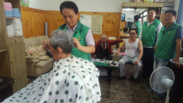 전주시 인후3동 어르신 미용 봉사 나서