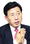 김춘진 민주당 전북도당위원장, 사퇴 시기는?
