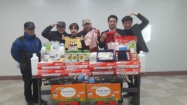 전주시 서신동 경로당회장단 출산꾸러미 전달