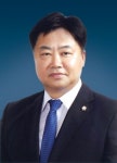 남원시의회 의장에 윤지홍 의원 선출