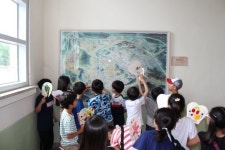 전주한지에 담은 전주지도, 일선 초등학교 보급