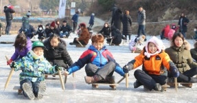 '3년 만에 재개장' 밤티마을 얼음썰매장
