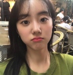 오목소녀 박세완, 뾰루퉁한 표정 지으며 셀카 시선 강탈