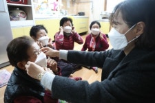 서서학동 주민센터 경로당 어르신 마스크