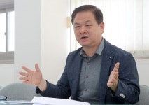 [中企주간행사 기획특집] (中) "전주 제2중소유통물류센터가 조기 착공되도록 최선을 다하겠다"