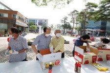 무주군 반디꾸러미  취약계층에 전달...이웃사랑 실천