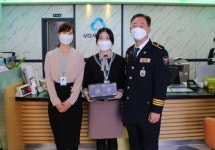 전주완산경찰서, 금융사기 피해 예방한 MG새마을금고 중부효자점 직원에 감사장
