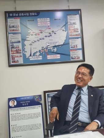 국민의힘 정운천 의원 지역장벽 철폐를 향한 12년의 투쟁