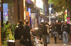 거리두기 개편 후 밤 10시이후 전주 신시가지 인파