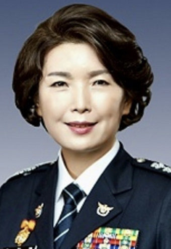 '역대 3번째 여성 치안정감' 전북출신 송정애 경찰청 경무인사기획관, 치안정감 승진 [종합]