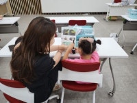 장수군립도서관, 부모와 함께 로봇 체험 성황리 개최