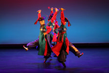 전주검무의 원형찾기 한 발짝, 시작이 반이다… 대한민국 검무와의 비교도 흥미로워