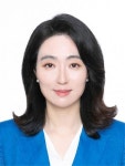 대통령님, 남 탓 그만 하시죠