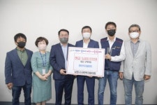 와이식자재마트 남원점, 남원시 500만원 전달