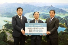옥정호산장 황이선 대표, 임실군에 고향사랑기부금  500만원 기탁