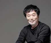 투쟁을 넘어 인간 보편 정서를 조각한 아리랑 고개…박홍규 판화전