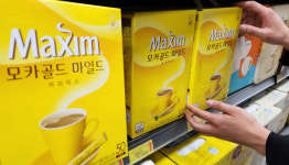 동서식품 맥심모카 골드 실리콘 재질 혼재 파문 확산