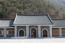 우리고장 현충시설 - 전해산 기념관