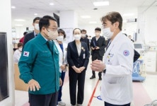 정헌율 익산시장, 원광대병원 방문 응급환자 비상 상황 대응 방안 논의