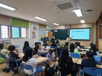 2025년 전주화정초등학교 신문기자 진로탐색 특강 진행