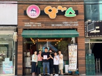 얌스 전주 송천점 착한가게 22호 현판 전달
