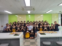 정읍시, 왕신여중 학생들 어르신께 송편 나눔