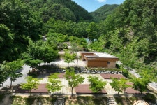 <지역이 경쟁력이다> 무주향로산자연휴양림, 규제를 넘어 미래로