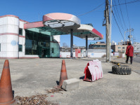 도심 속 흉물 방치된 폐주유소…작은 스파크에도 대형 화재 우려