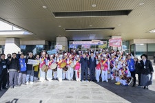 남원시 도통동 전통 풍속 계승하며 한해 만사형통 기원 지신밟기 가져