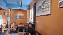 예술가들의 쉼터 새벽강, 이홍규 개인전 고요한 순간들