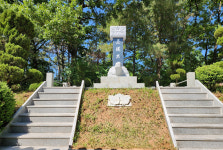 우리고장 현충시설 - 충혼 불멸비