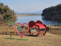사계절 꽃이 넘실대는 무지개정원 신흥공원으로 힐링하러 오세요!