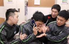 군장병 수신용 휴대폰으로 집 전화 받는다